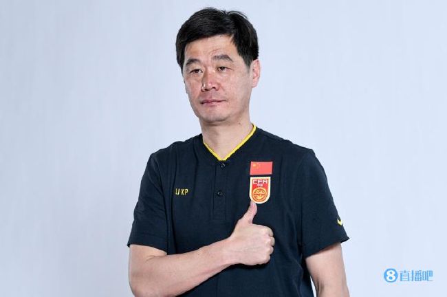 帅气成年裸男裸露屁股照片